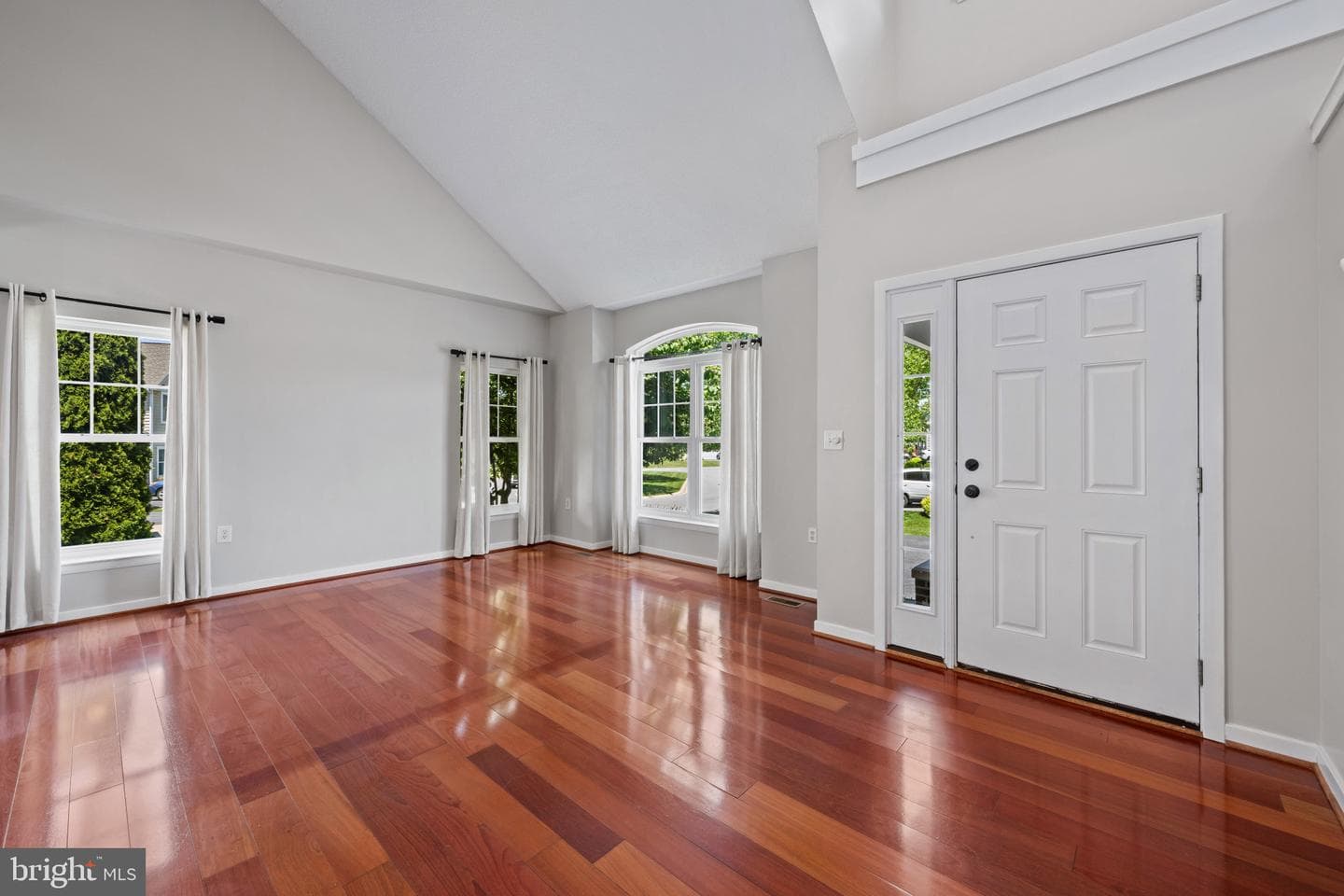 5655 Vineyard Court photo 14