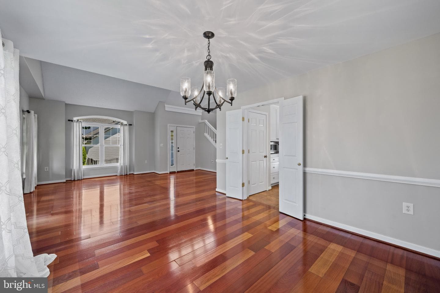 5655 Vineyard Court photo 18