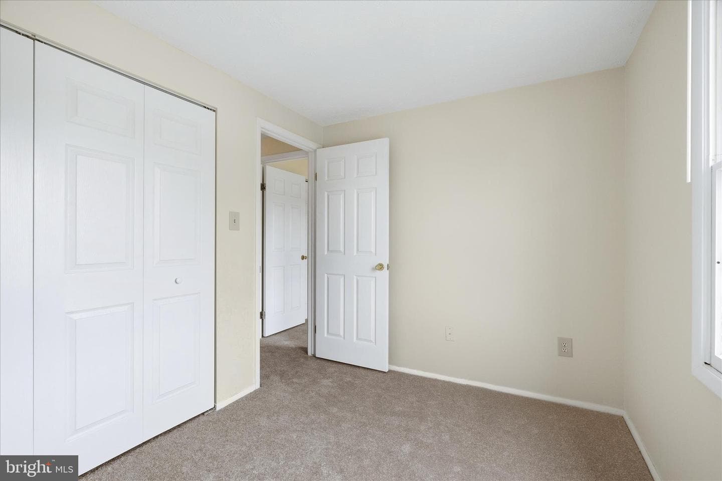 180 Fairfield Drive photo 37