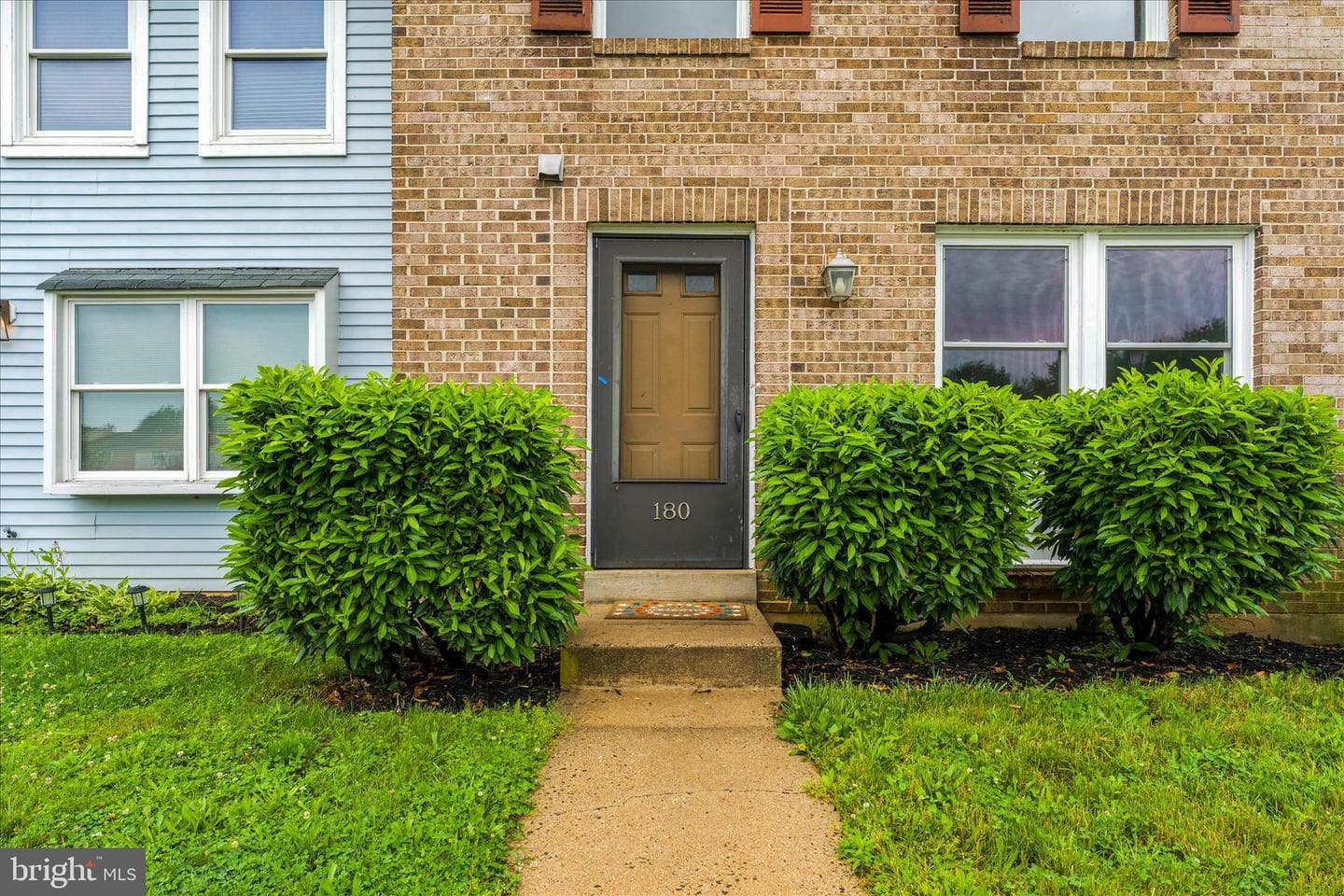 180 Fairfield Drive photo 5