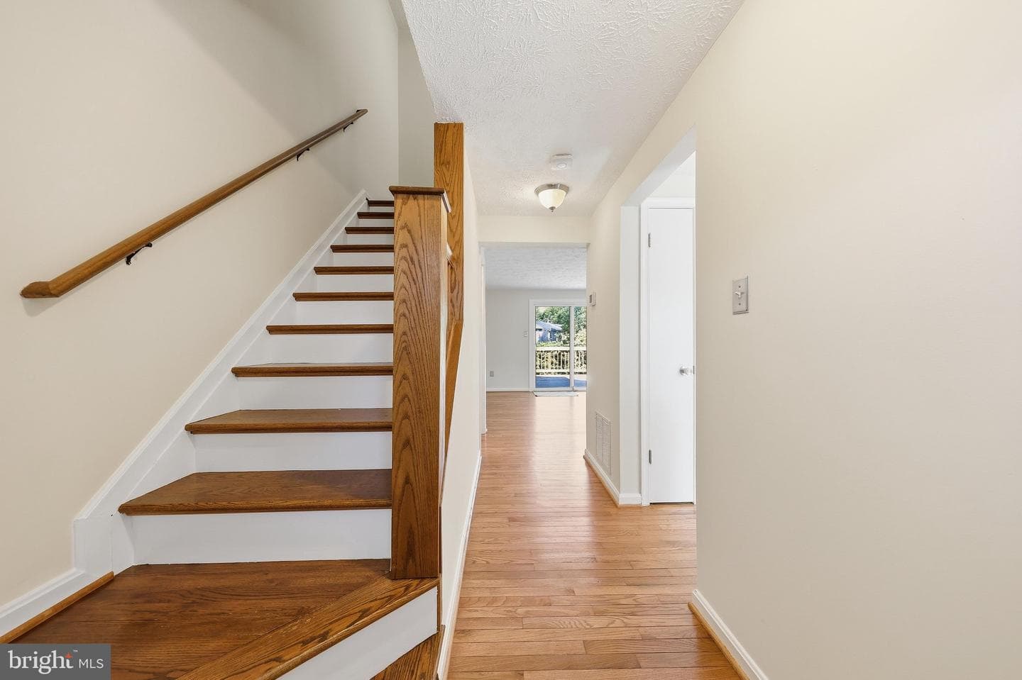 1478 Dockside Court photo 4