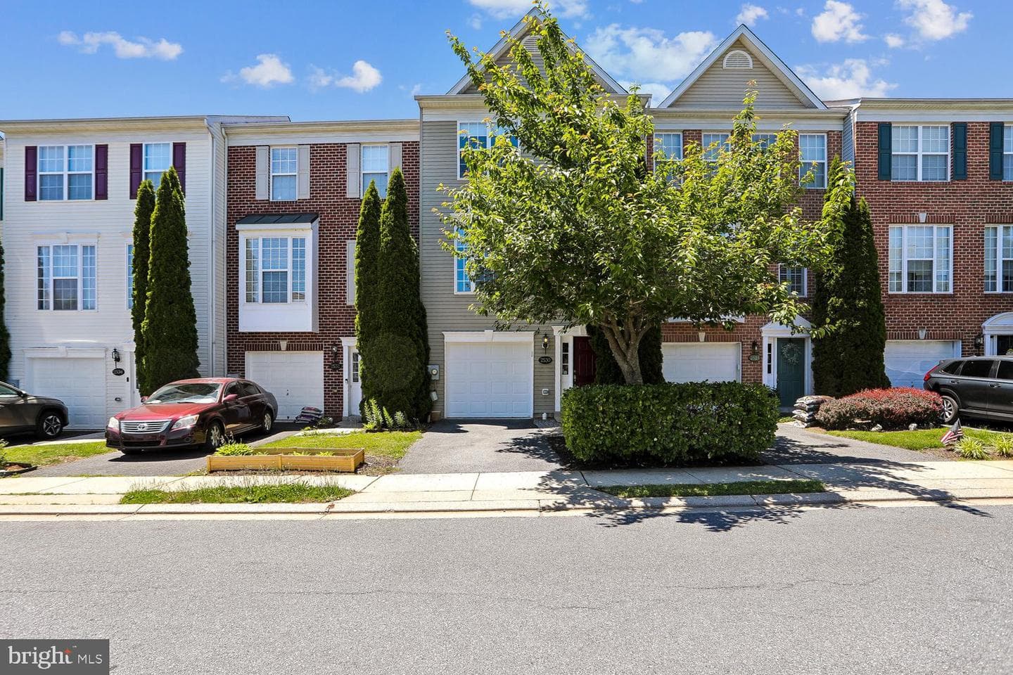 2530 Carrington Way photo 37