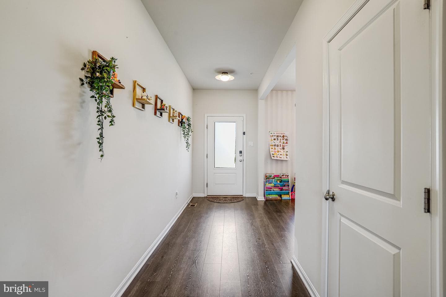 504 Carroll Walk Ave photo 15