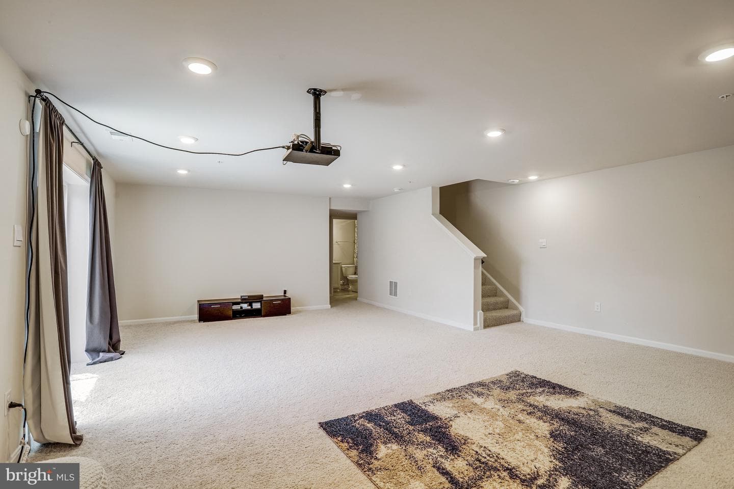 504 Carroll Walk Ave photo 67