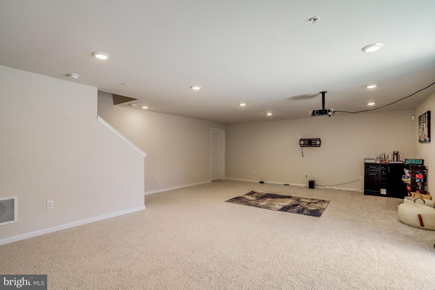 504 Carroll Walk Ave photo 68