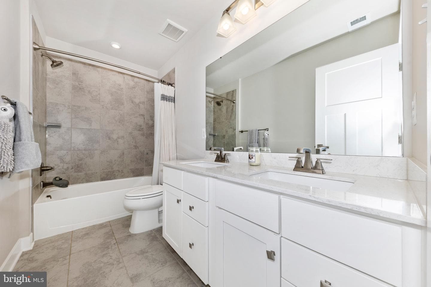 10963 Tavern Lane photo 32