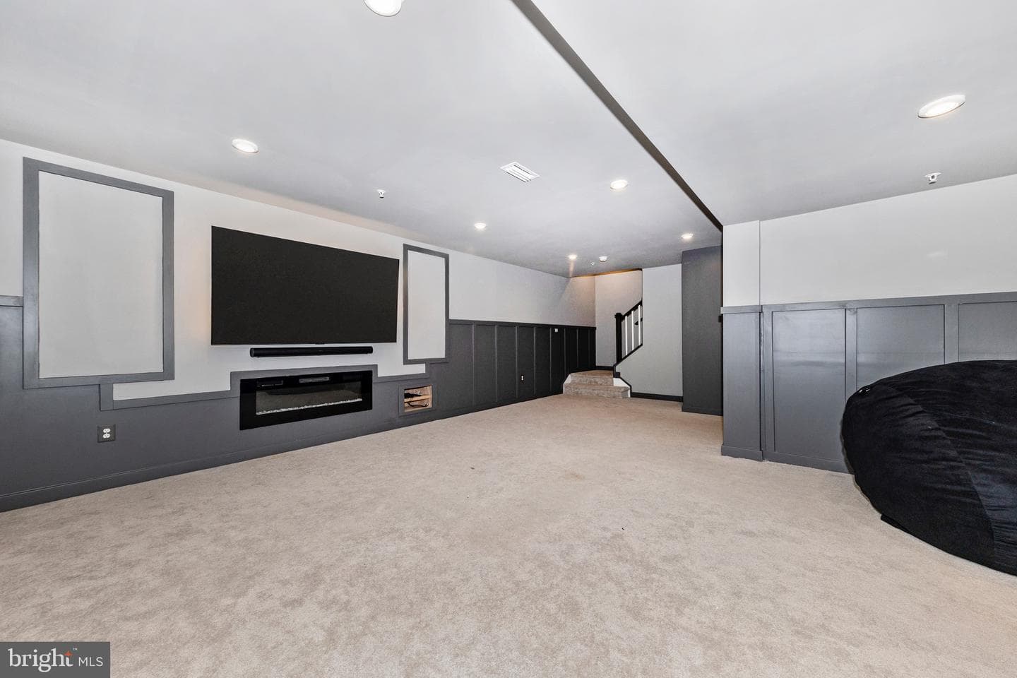 10963 Tavern Lane photo 35