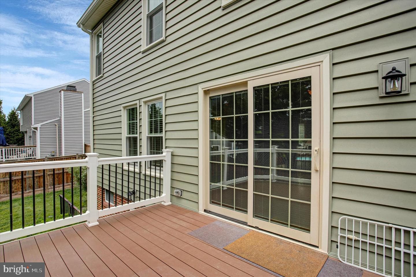 210 Burlington Avenue photo 54