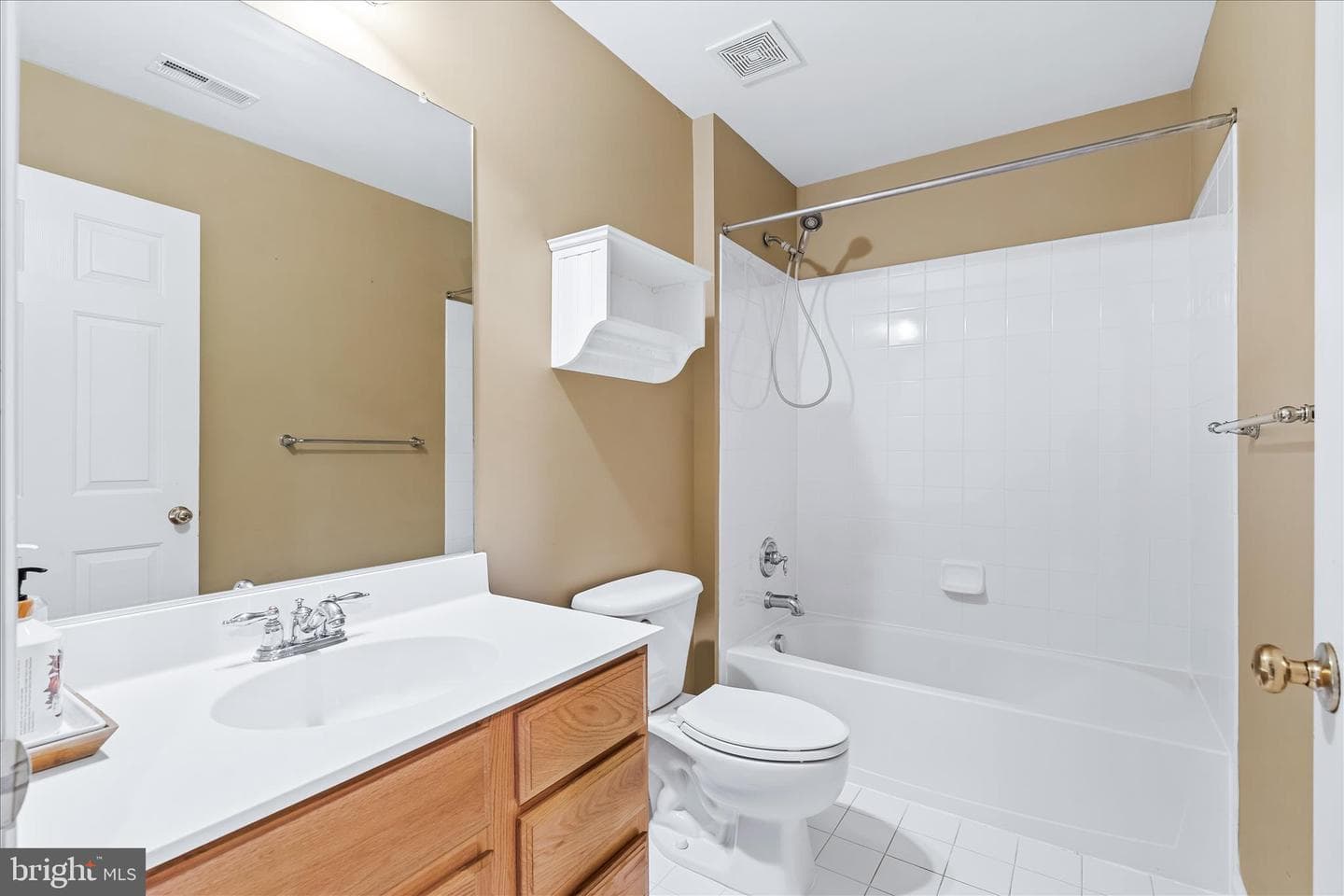 9393 Penrose Street photo 33