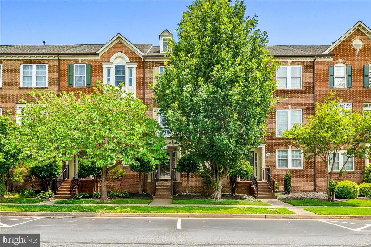 9393 Penrose Street photo 51