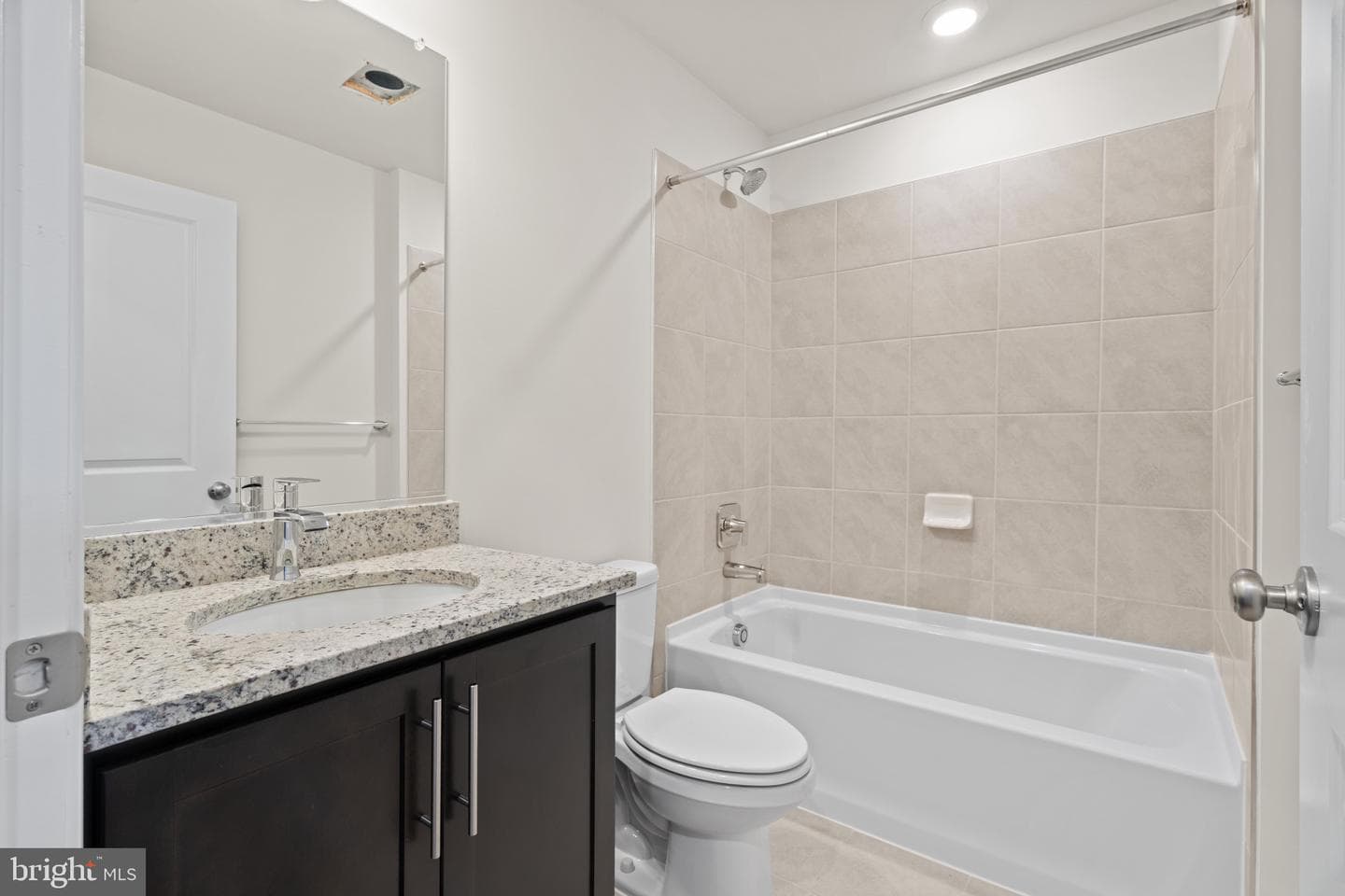 430 Ensemble Way photo 10