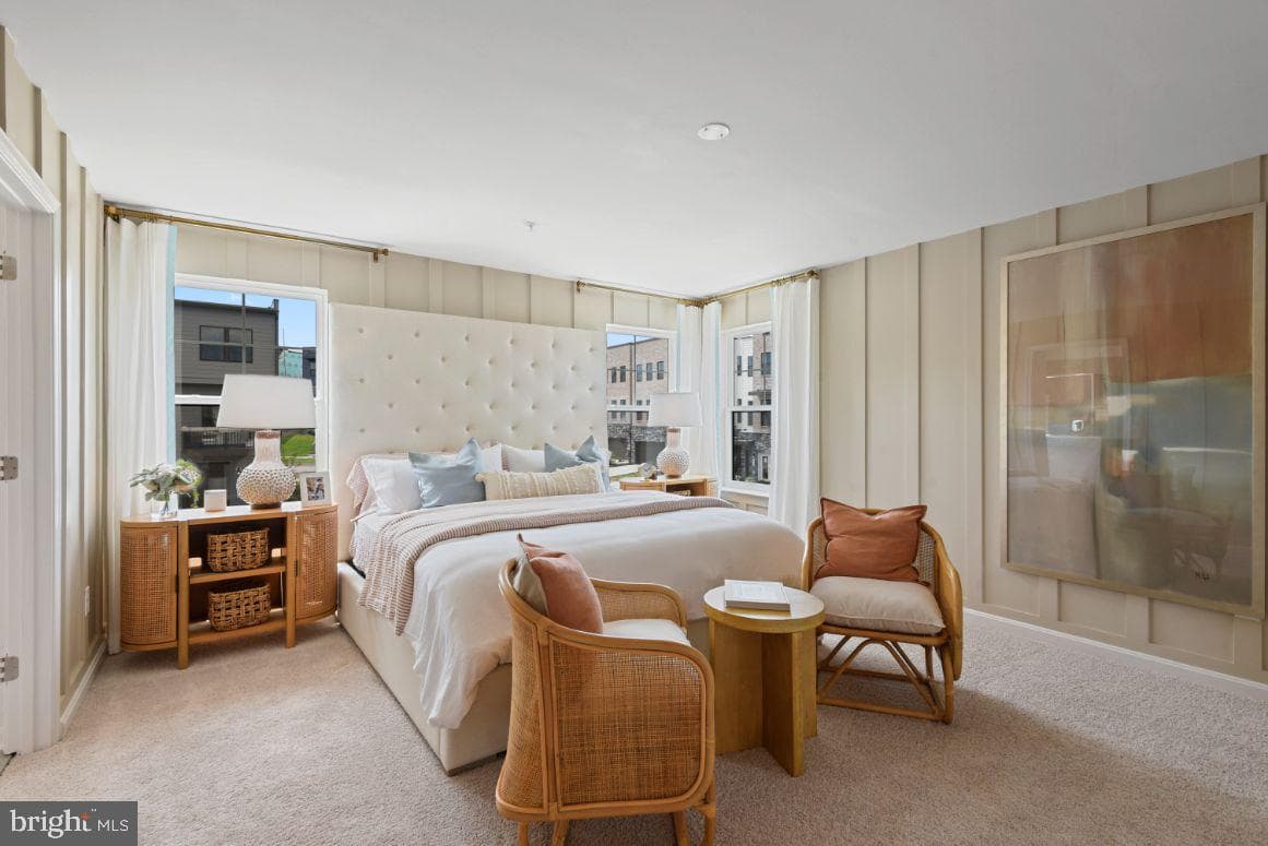 472 Ensemble Way photo 17