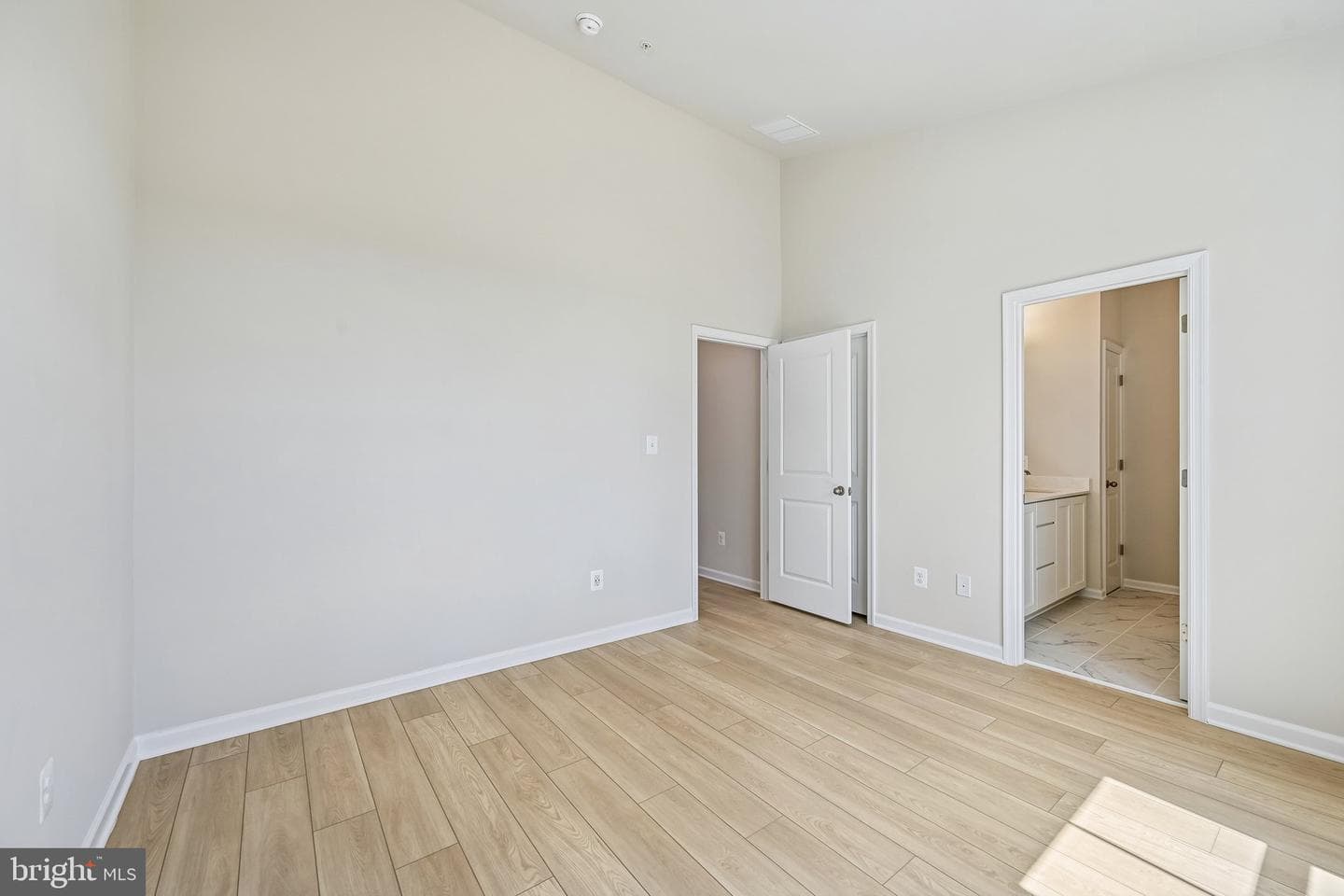 2109 Peace Lily Lane photo 39