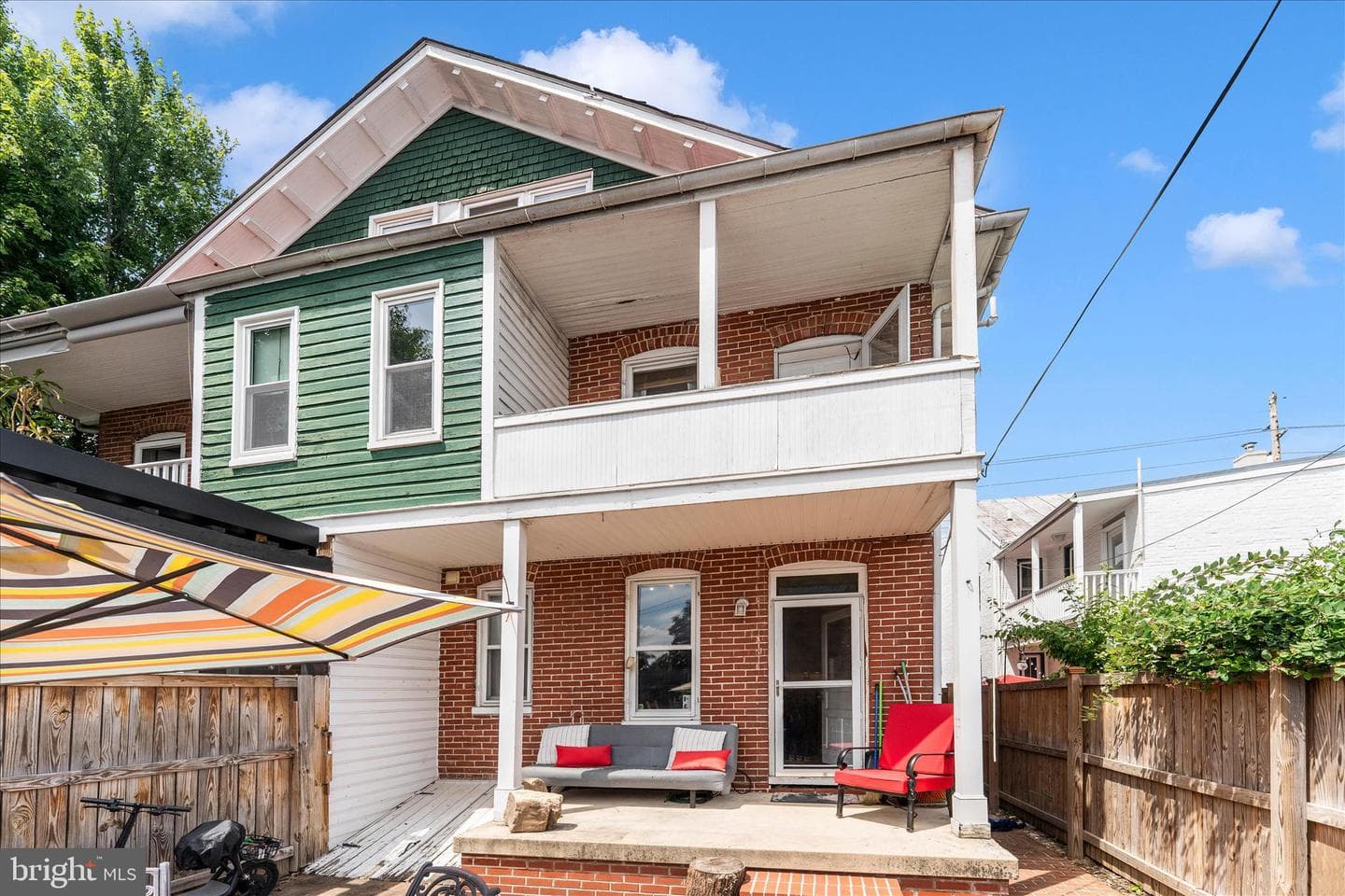 276 W 5th Street photo 42