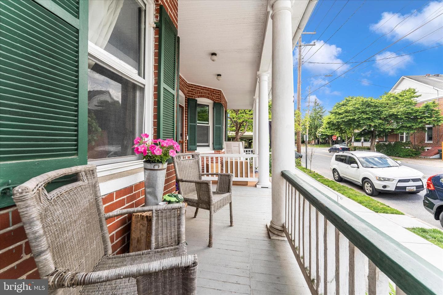 276 W 5th Street photo 55