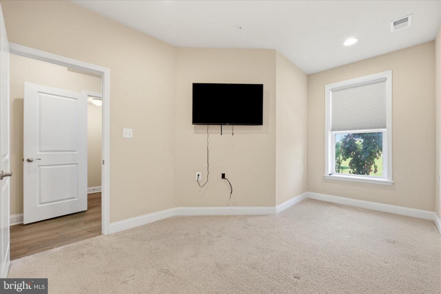 1090 Holden Road photo 37