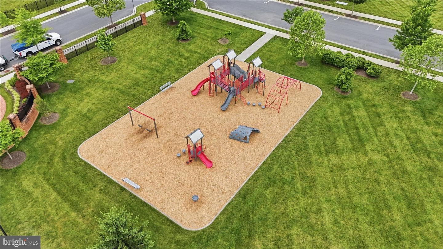 1090 Holden Road photo 60