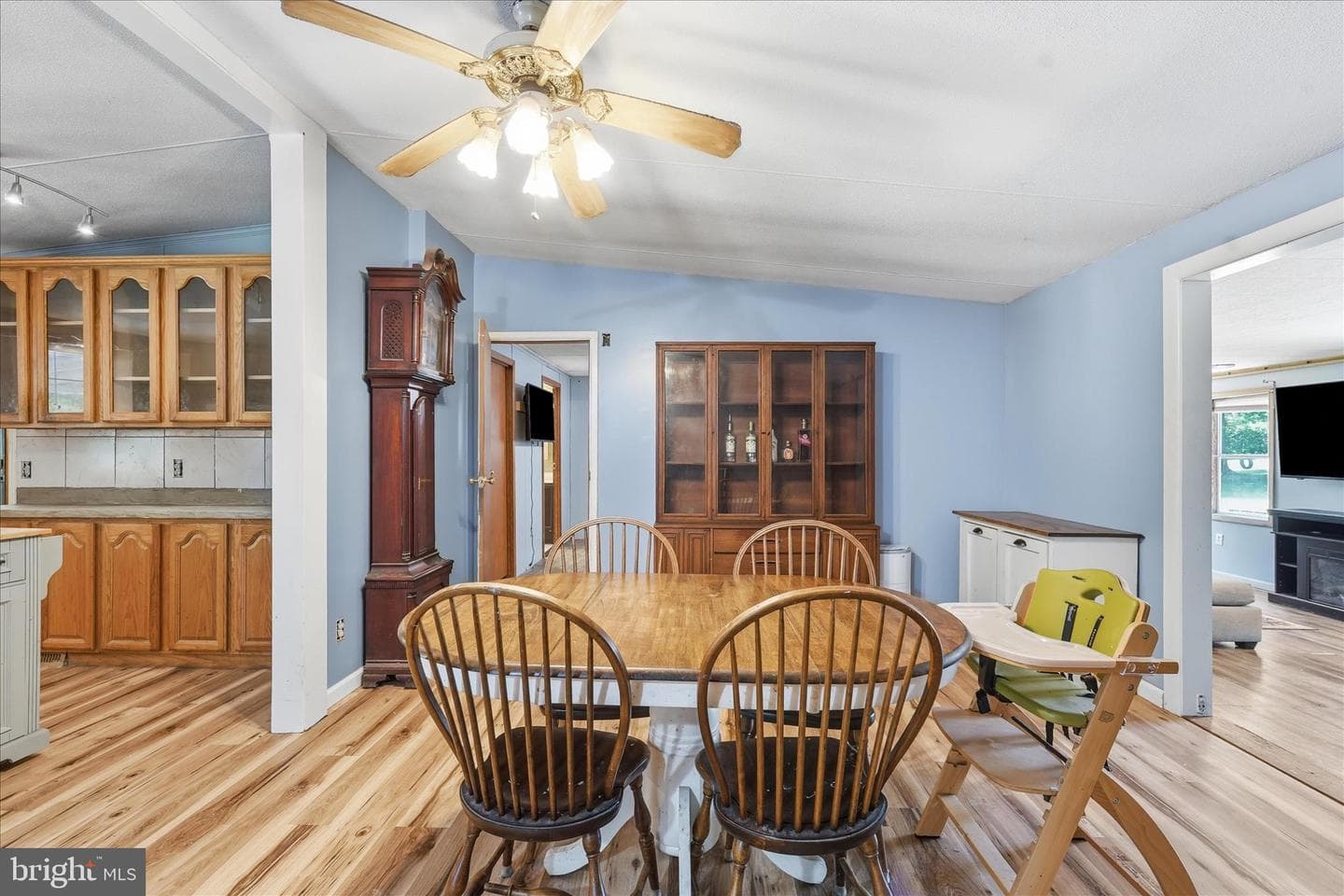 14316 Tower Road photo 14