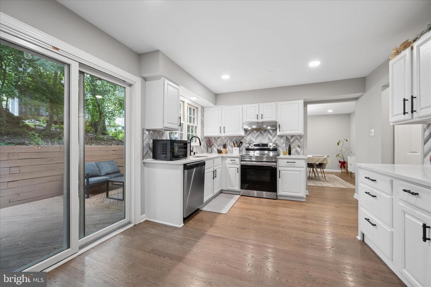 6866 Whistling Swan Way photo 14
