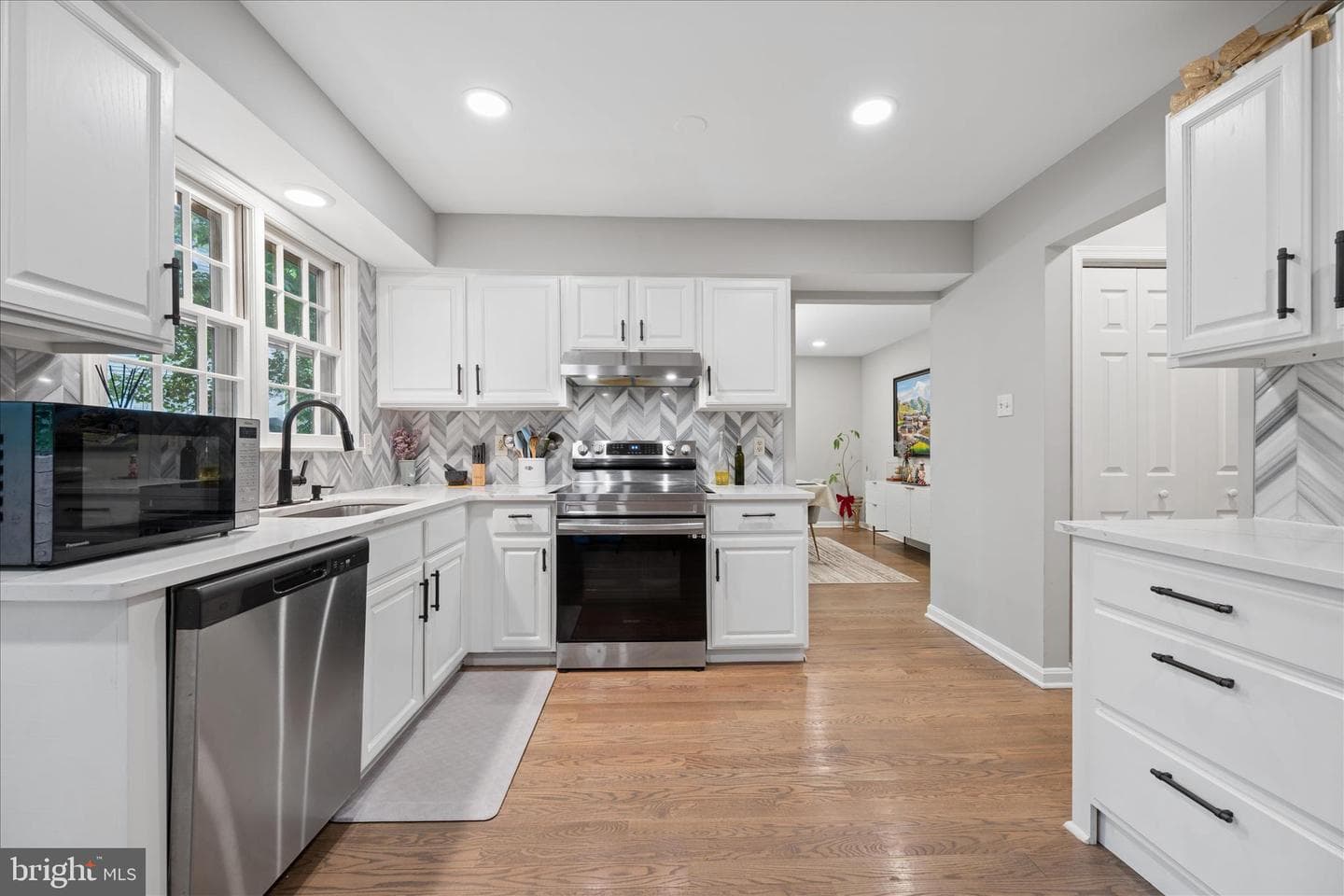 6866 Whistling Swan Way photo 17