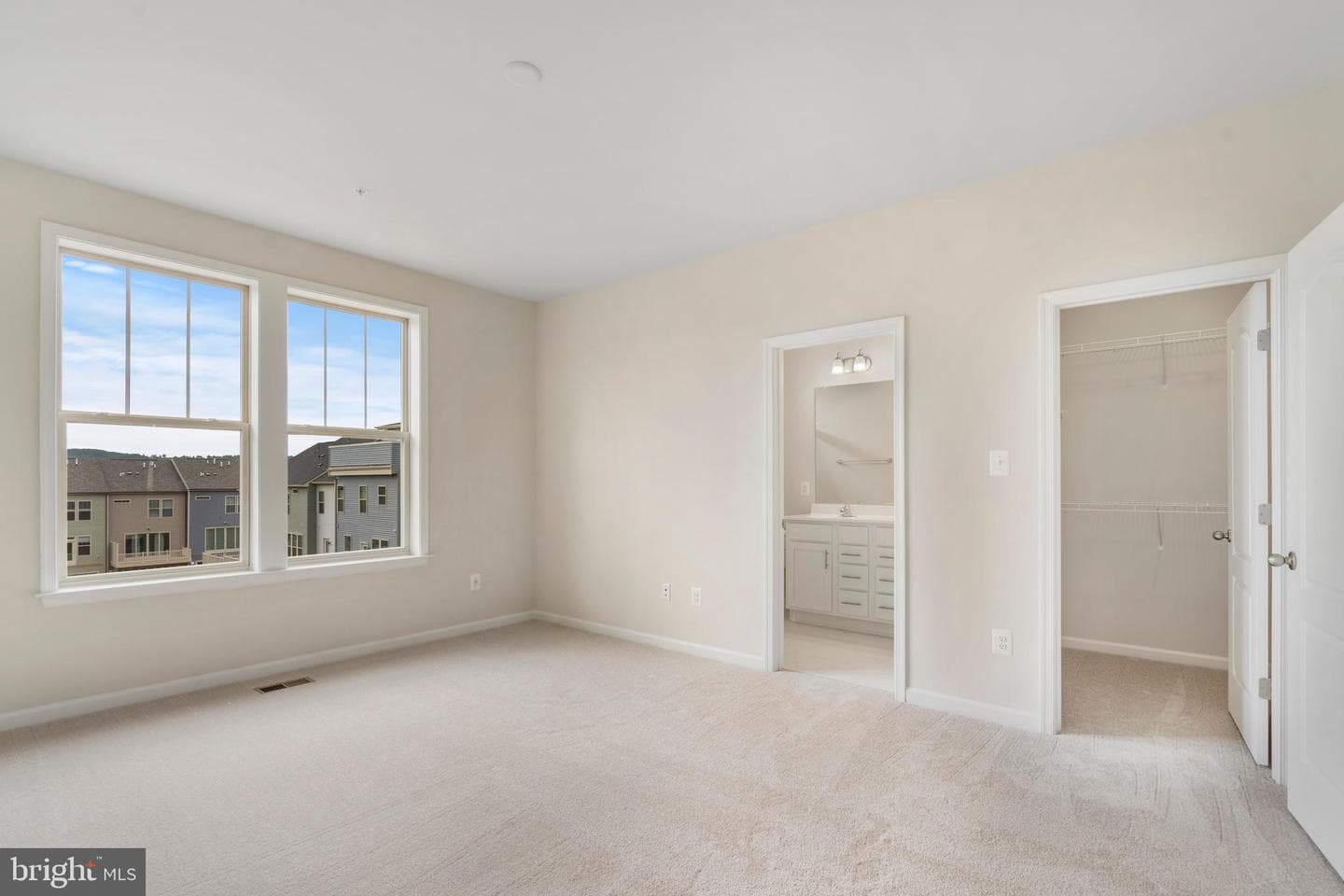 5872 Bella Marie Way photo 15