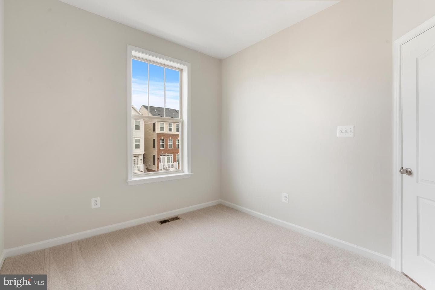 5872 Bella Marie Way photo 19