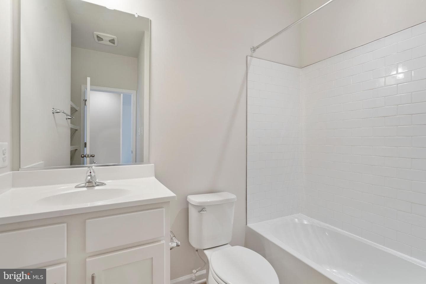 5872 Bella Marie Way photo 21