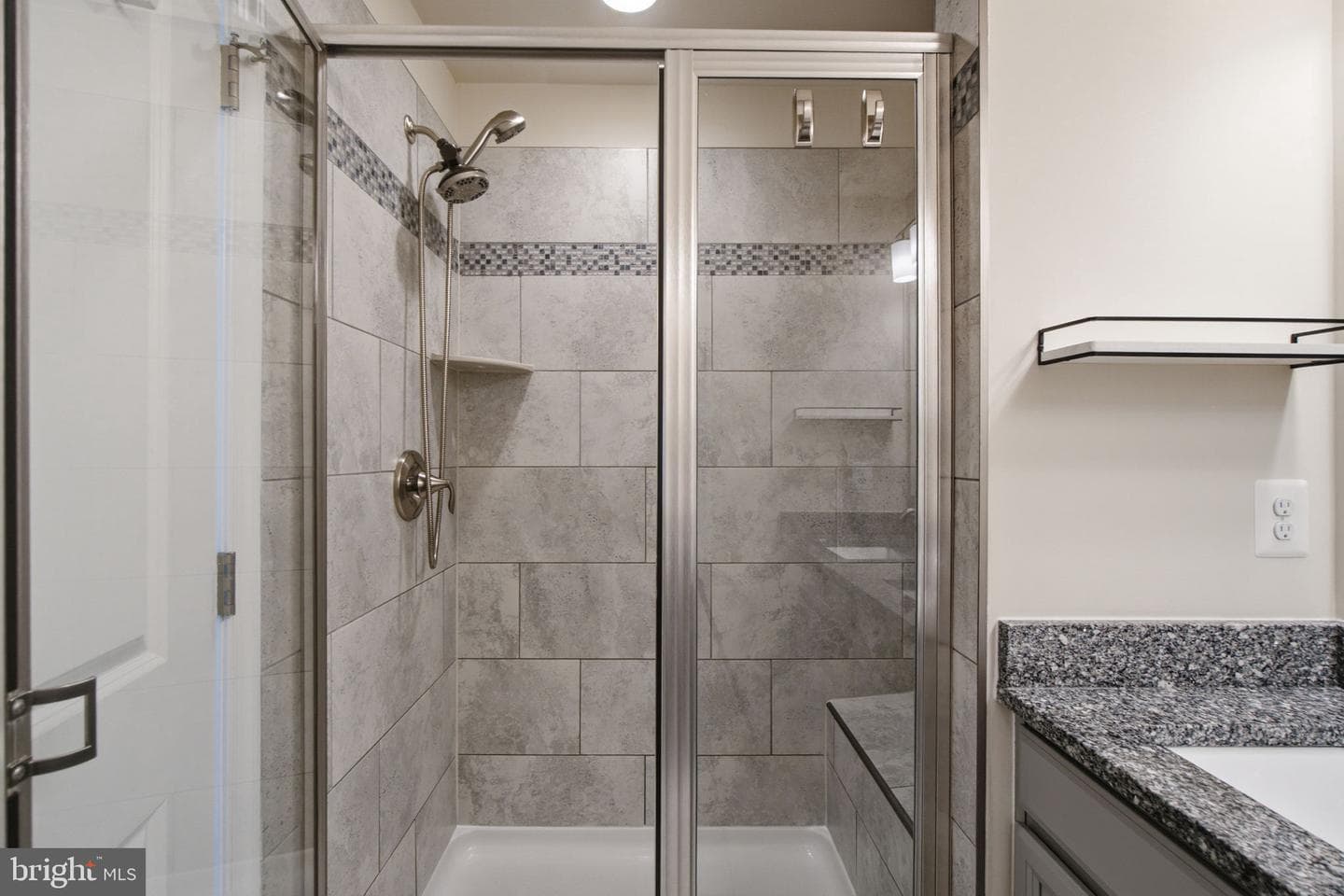5066 Judicial Way photo 23