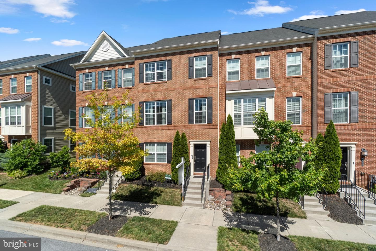 5066 Judicial Way photo 3