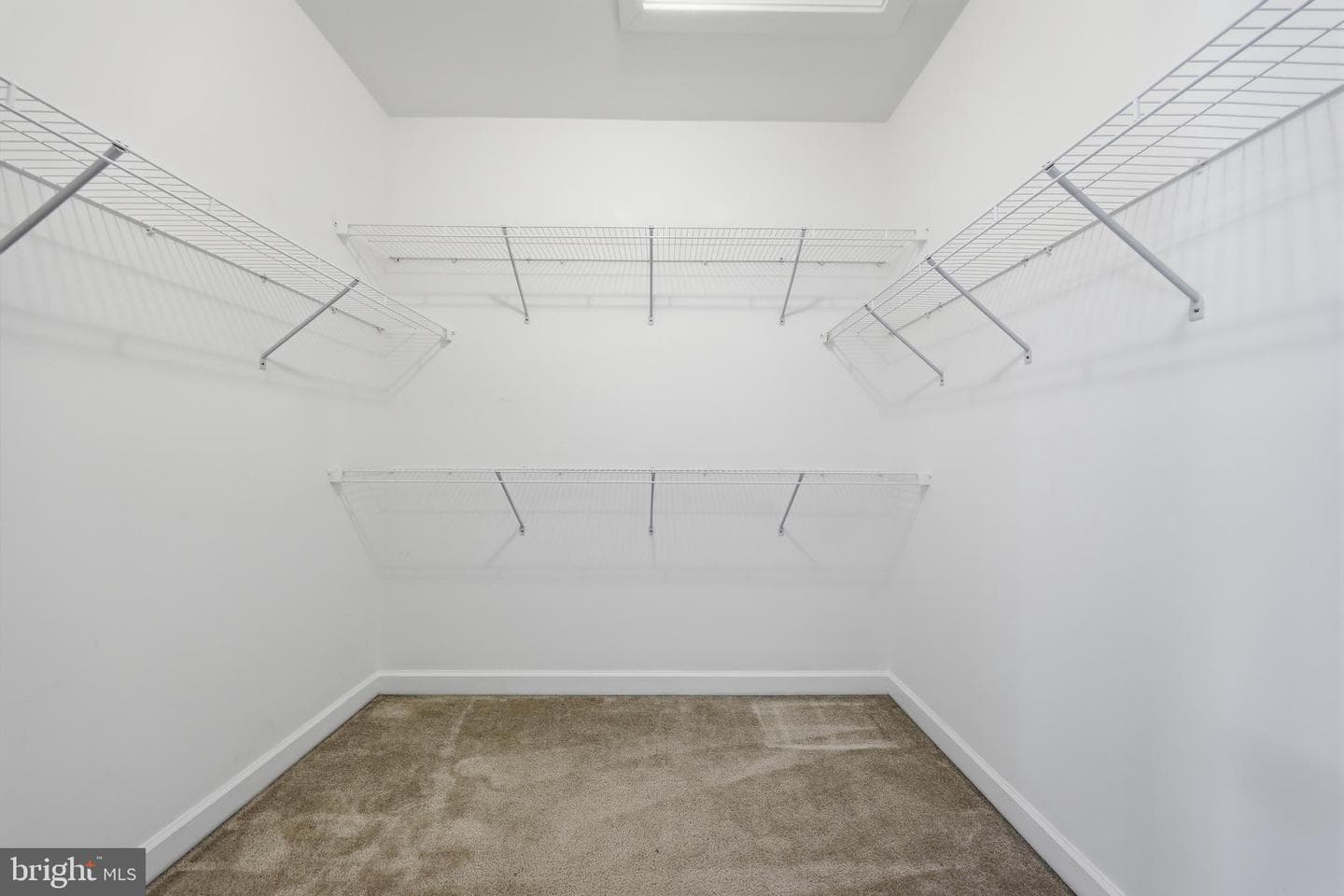 9150 Kenway Lane photo 27