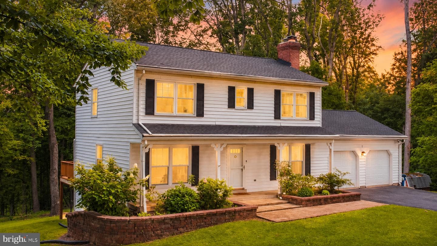 13594 Skyview Terrace W, Mount Airy