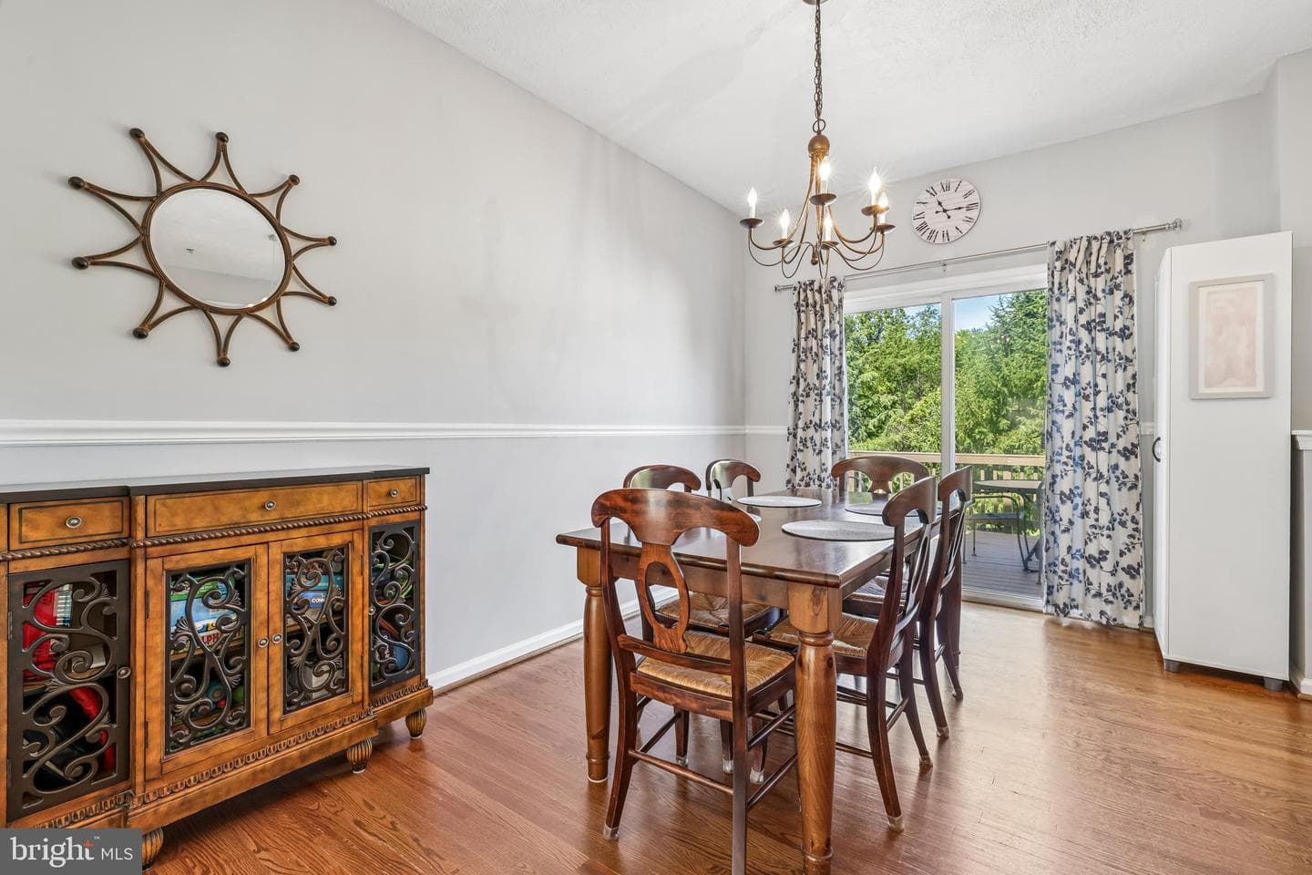 9445 Birchwood Ln photo 13