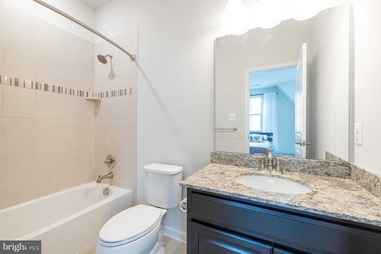 5861 Oakdale Village Road photo 17