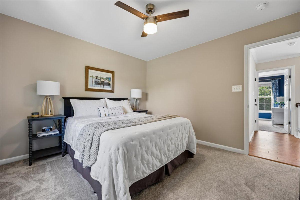107 Redcloud Court photo 43