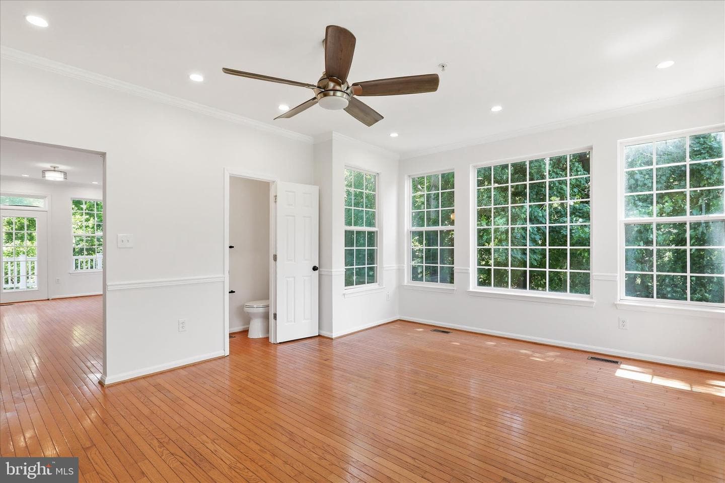 114 Lavenport Circle photo 26