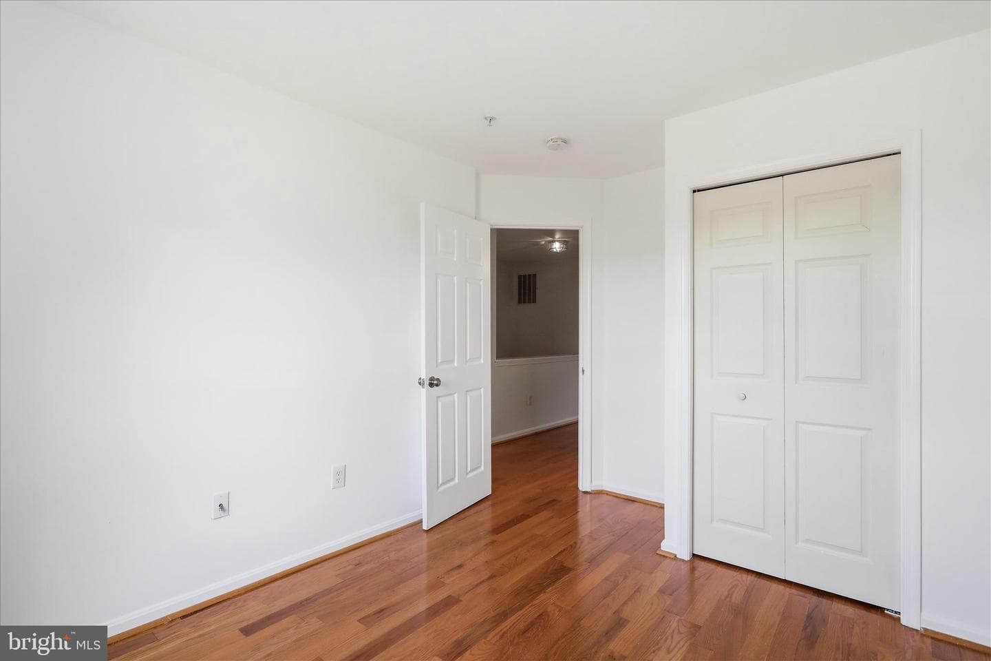 114 Lavenport Circle photo 34