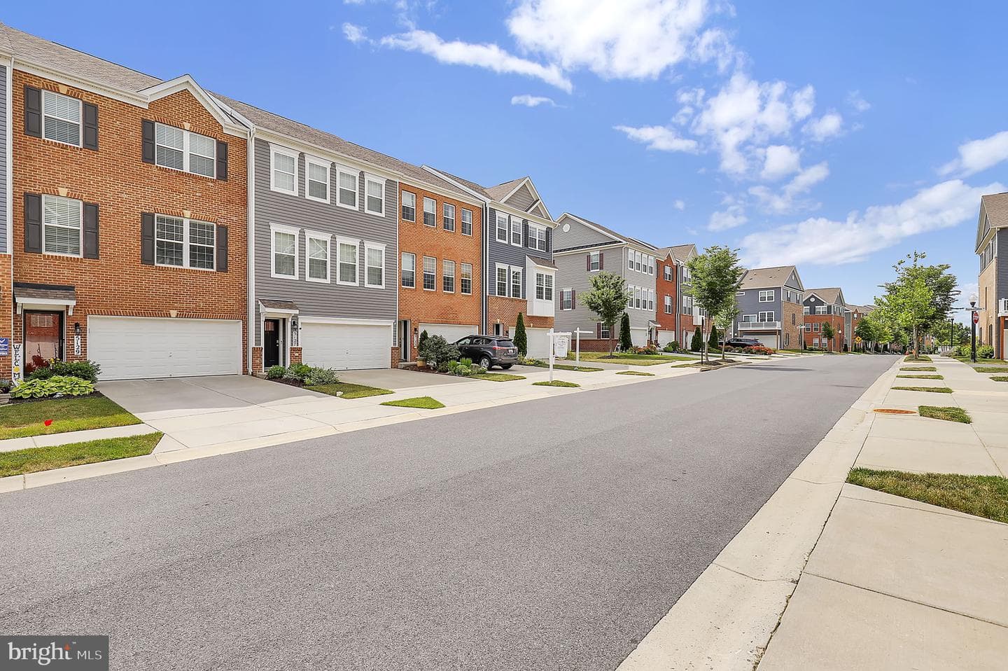 5129 Ironsides Drive photo 34
