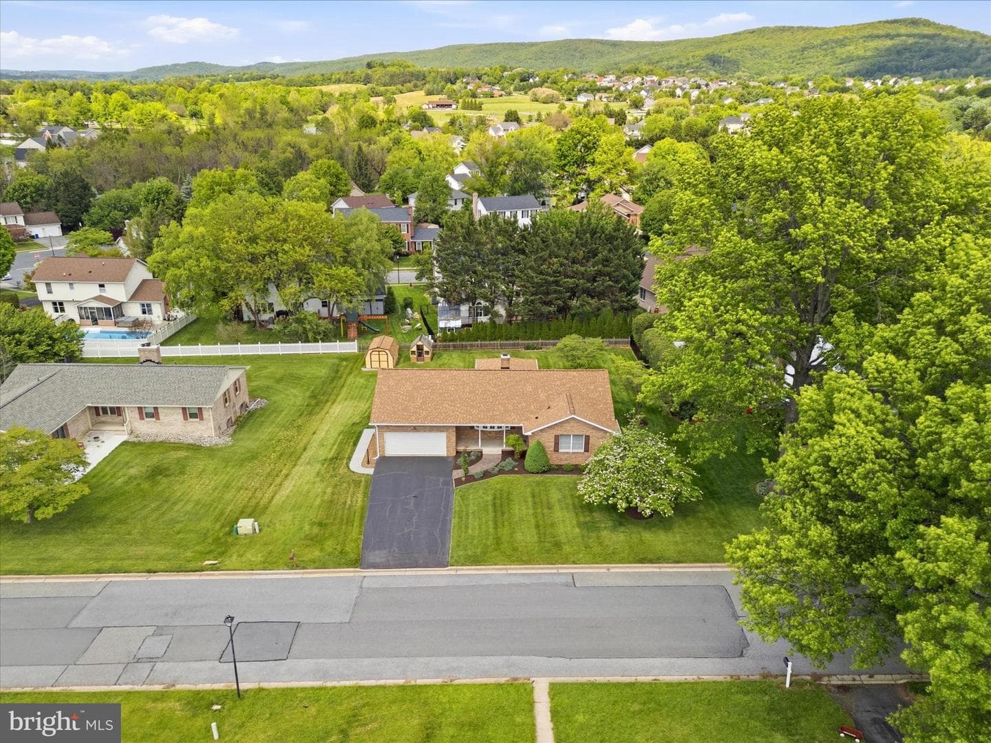 12 Caroline Drive photo 67