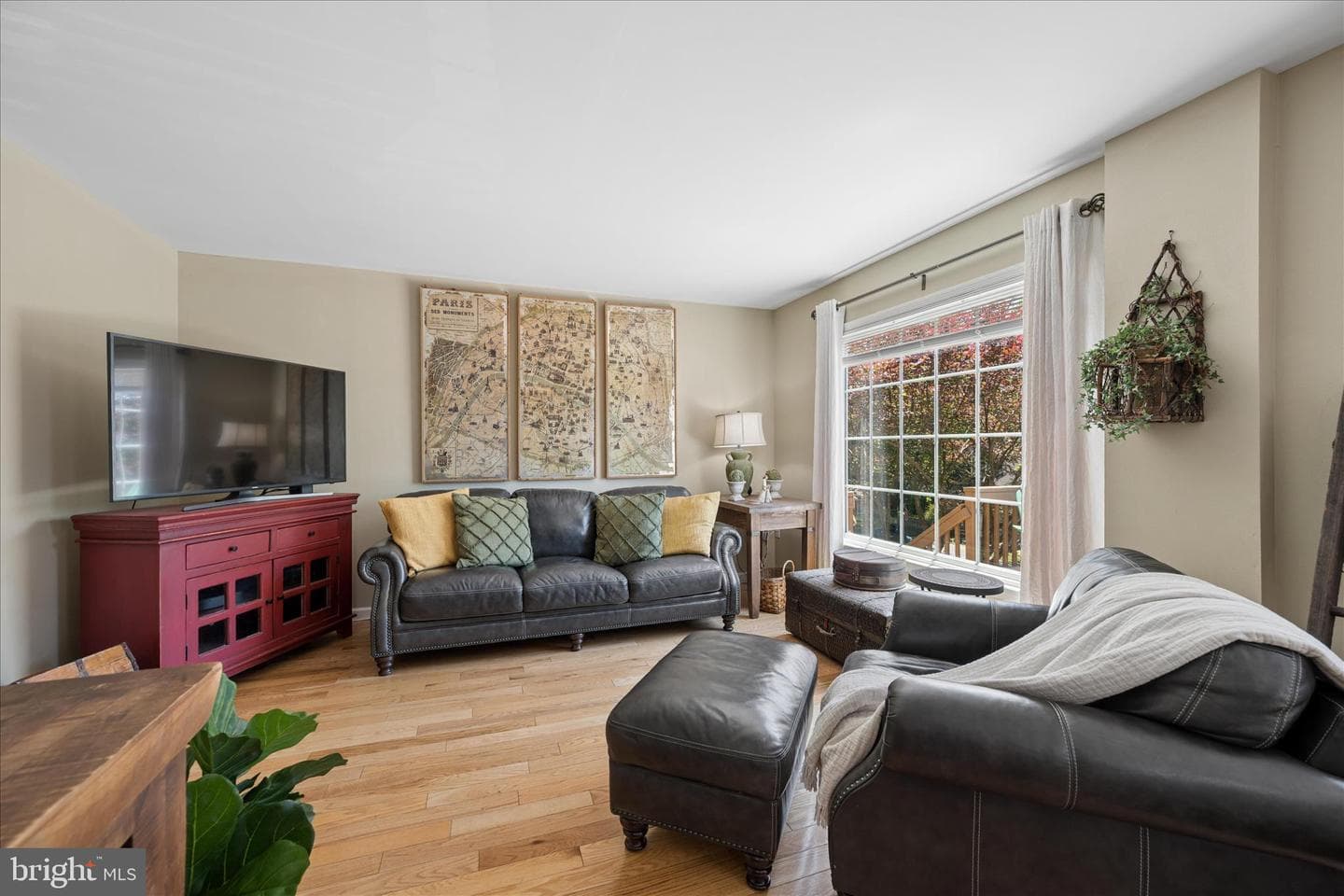 10801 Lake Court E photo 15