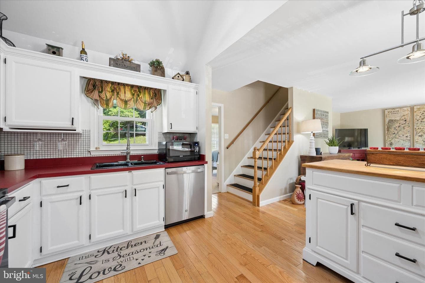 10801 Lake Court E photo 26