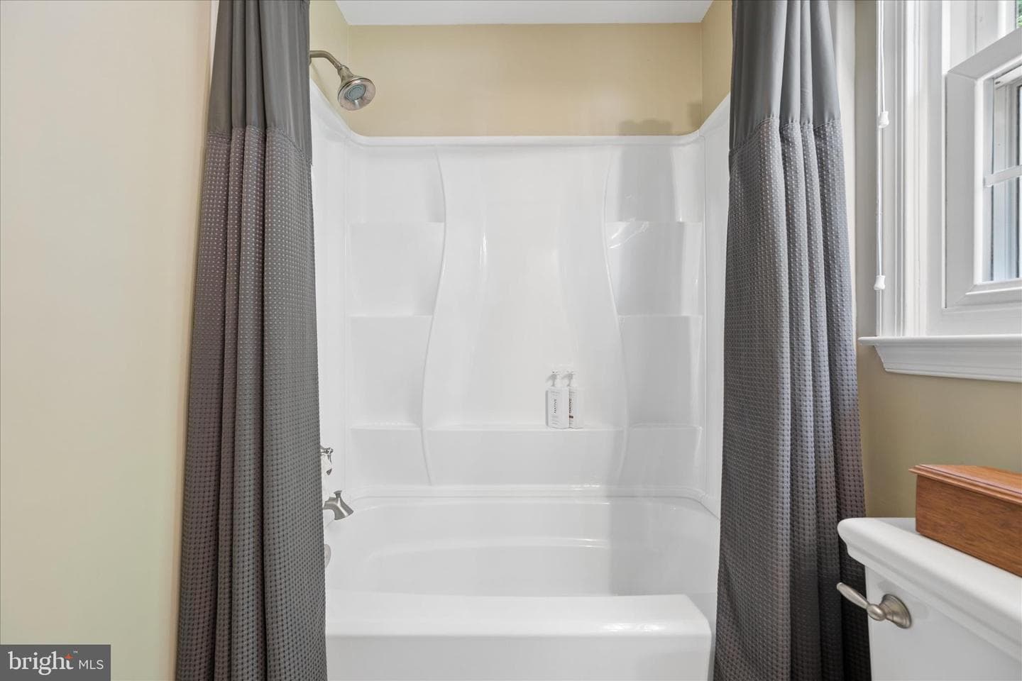 10801 Lake Court E photo 33