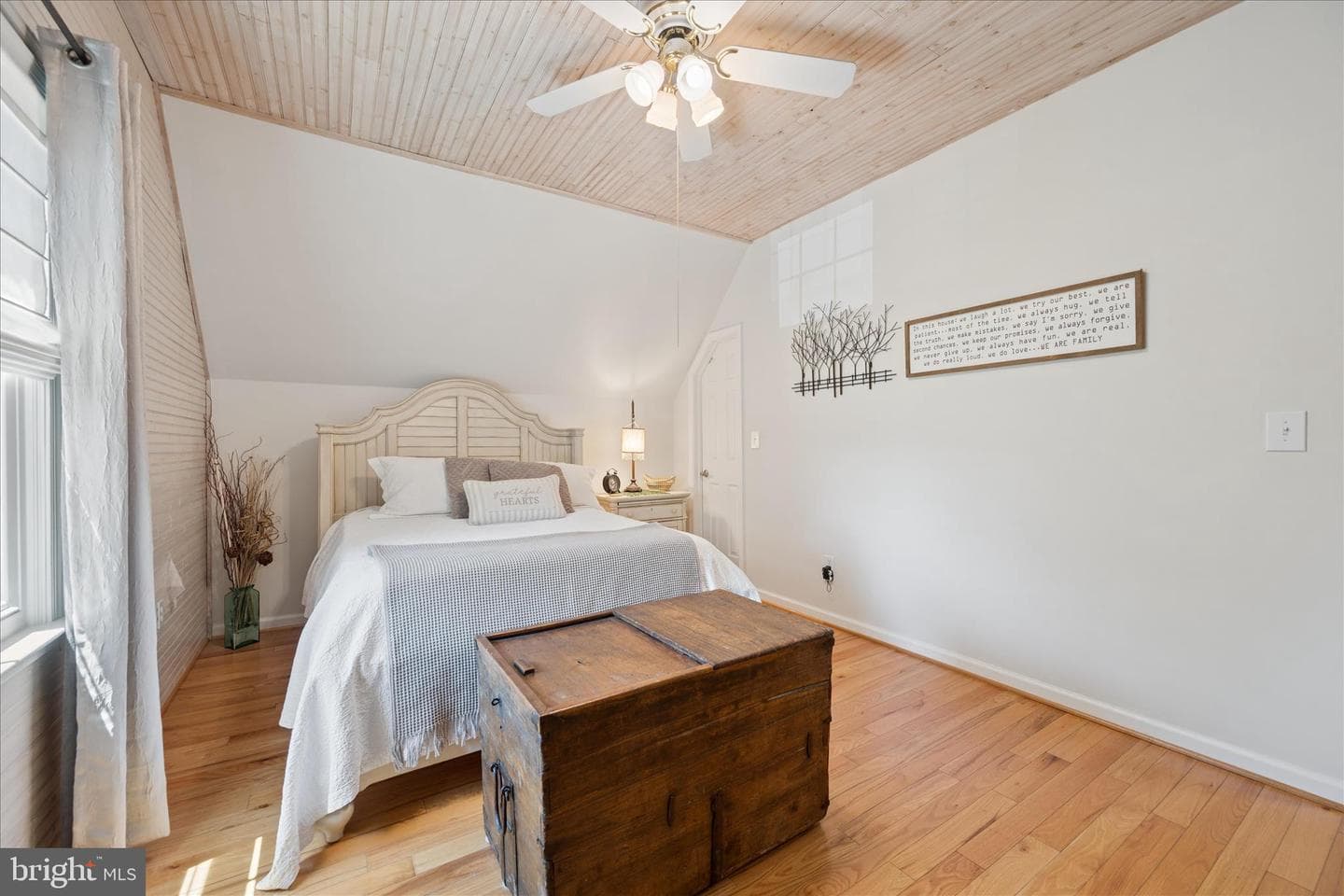10801 Lake Court E photo 39