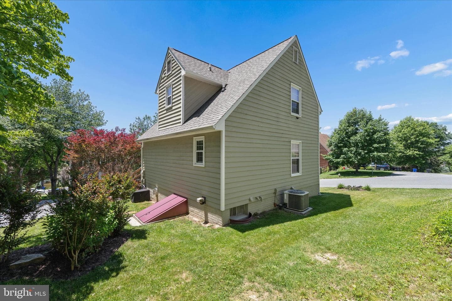 10801 Lake Court E photo 64
