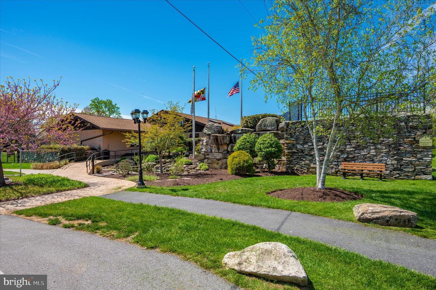 10801 Lake Court E photo 79