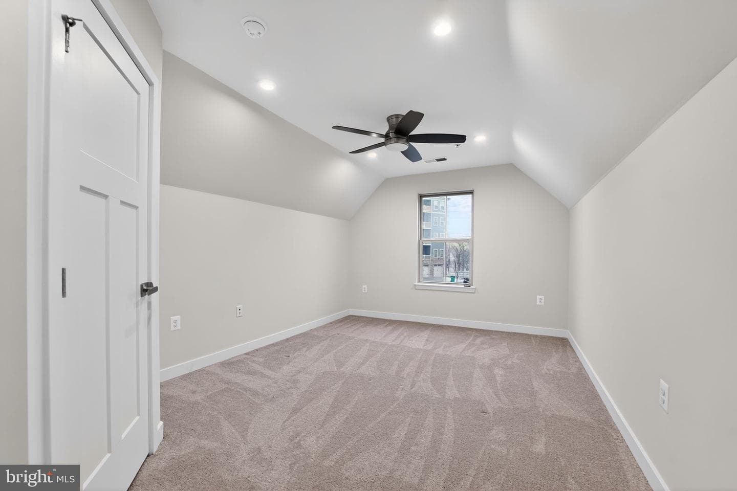 3264 Starlight Street photo 14