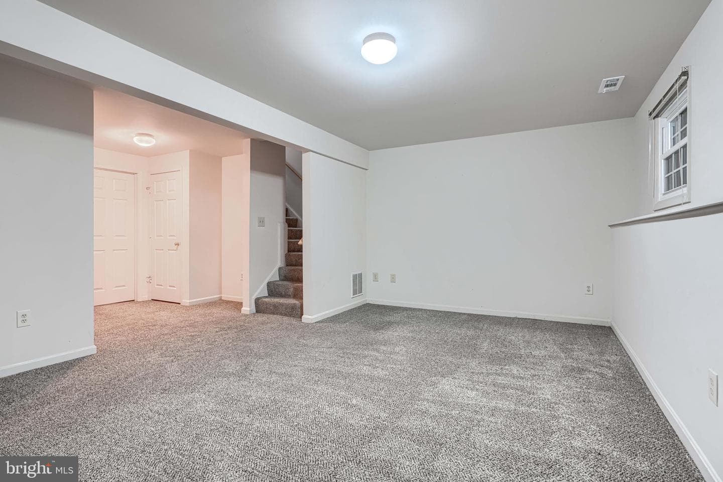 6635 Commodore Court photo 41