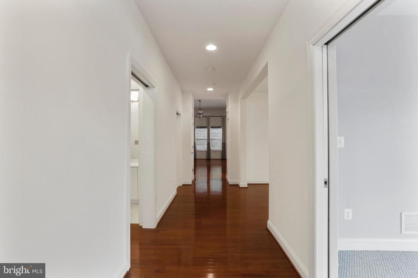 105 Spring Blossom Ln photo 16