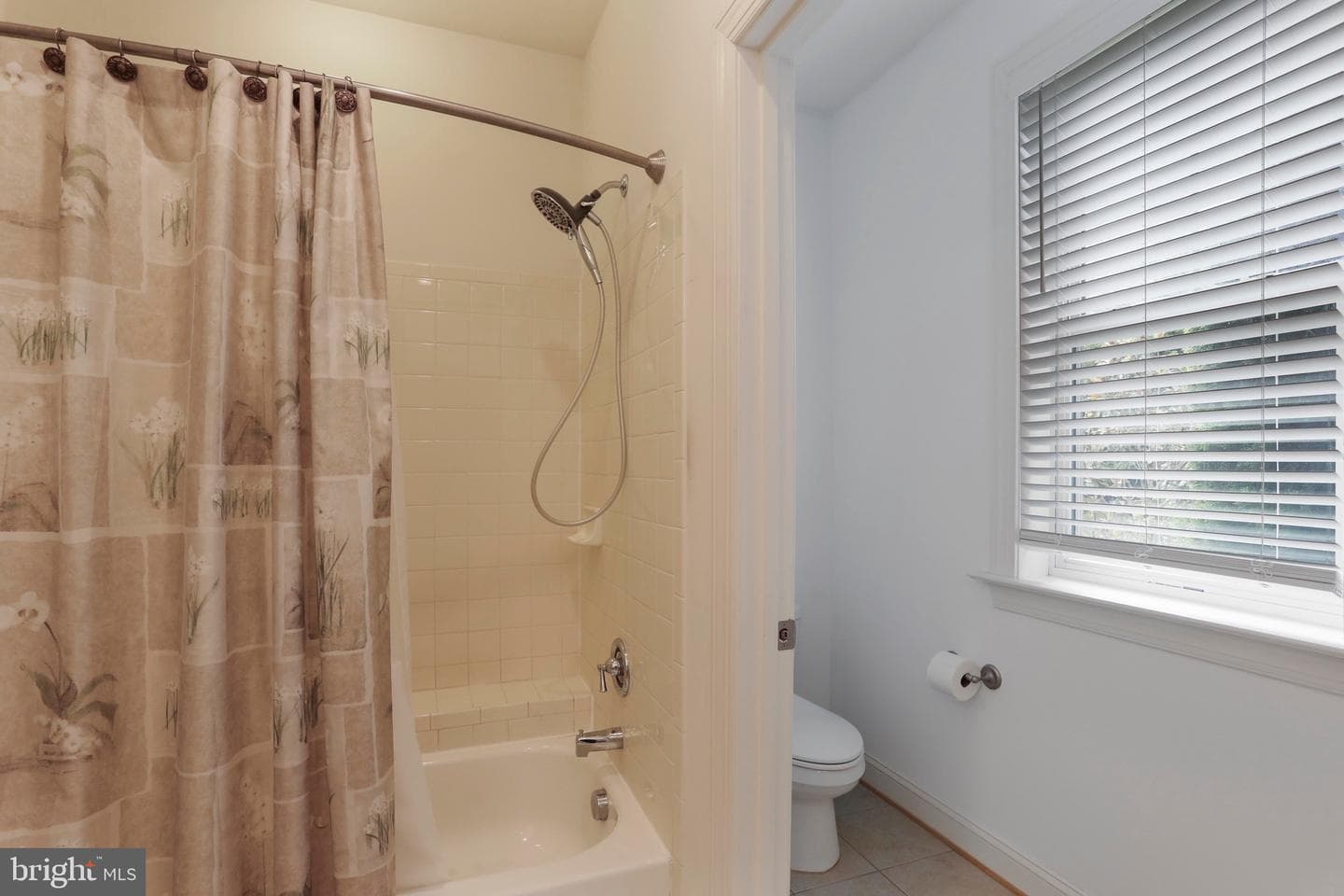 105 Spring Blossom Ln photo 21
