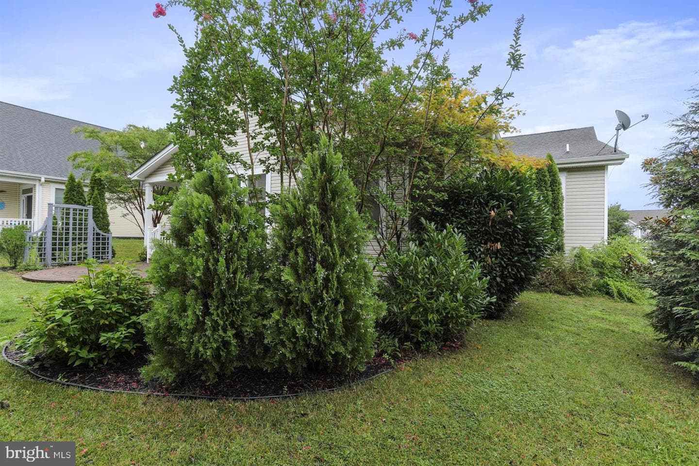 105 Spring Blossom Ln photo 46