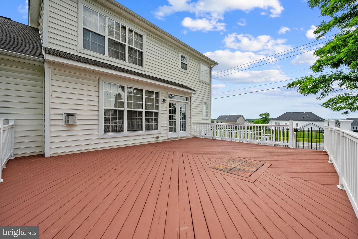 231 Marley Street photo 47